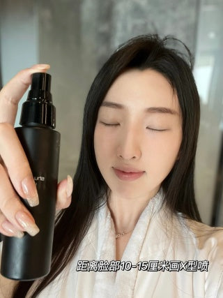 shu uemura 植村秀定妆喷雾 - 保湿/哑光